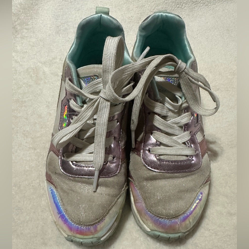 **FINAL CLEARANCE** Sketcher’s Sneakers. Size 3